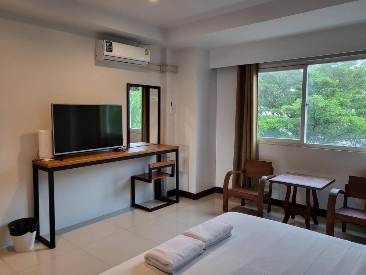 Hotel The Square Rayong Esterno foto