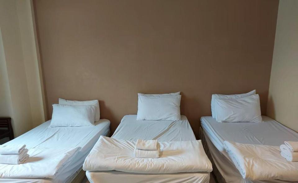 Hotel The Square Rayong Esterno foto