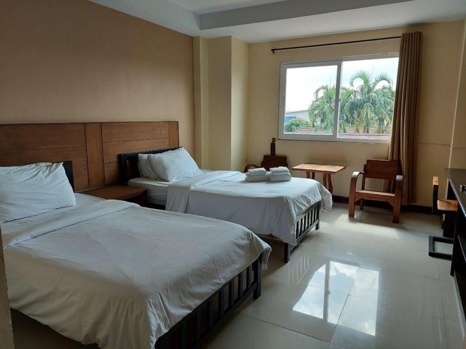 Hotel The Square Rayong Esterno foto